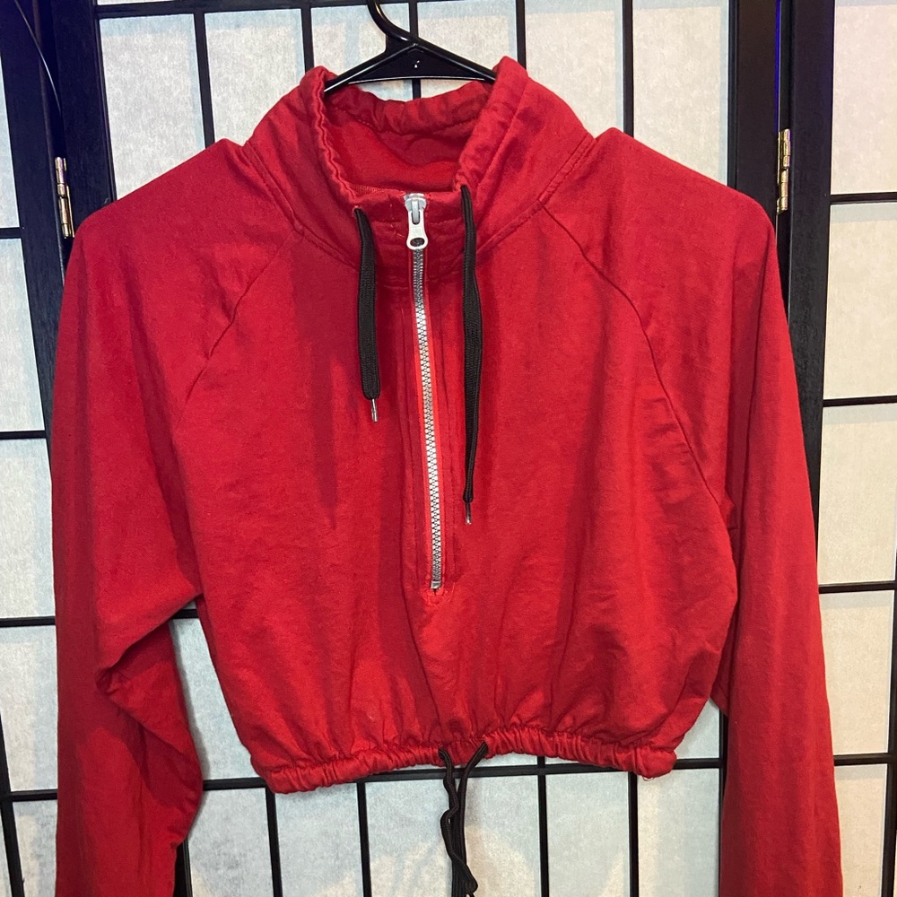 Cropped sweater shirt